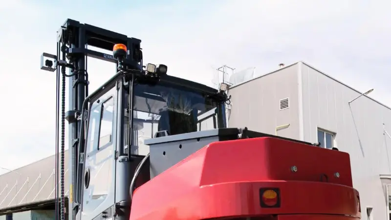 Kalmar's electric forklifts makes use of lithium-ion batteries. Credit: Kalmar