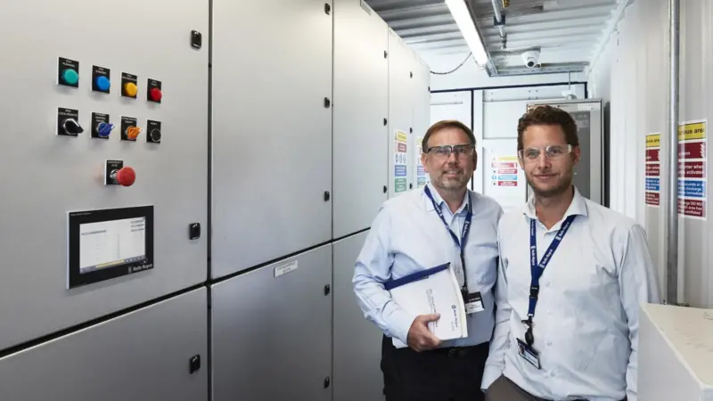 Rolls-Royce will use SAVe Energy's battery system