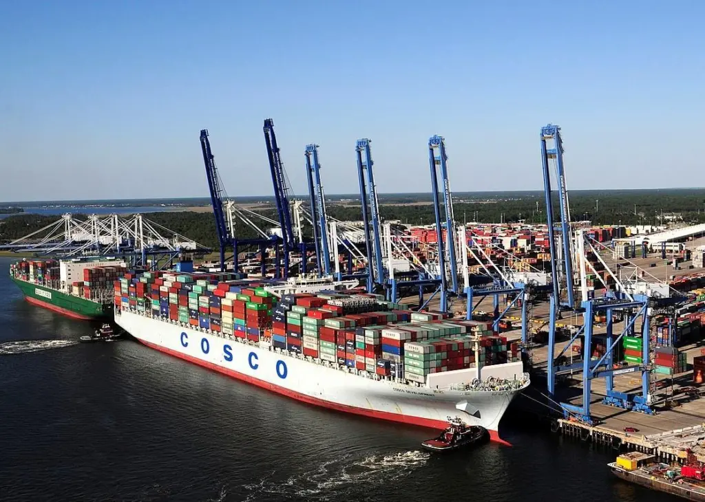 SSA Cooper supplies stevedores to the Port of Charleston (image is of the port's Wando Welch Terminal) Photo: SCPortsWebmaster/Wikimedia Commons/CC BY-SA 4.0