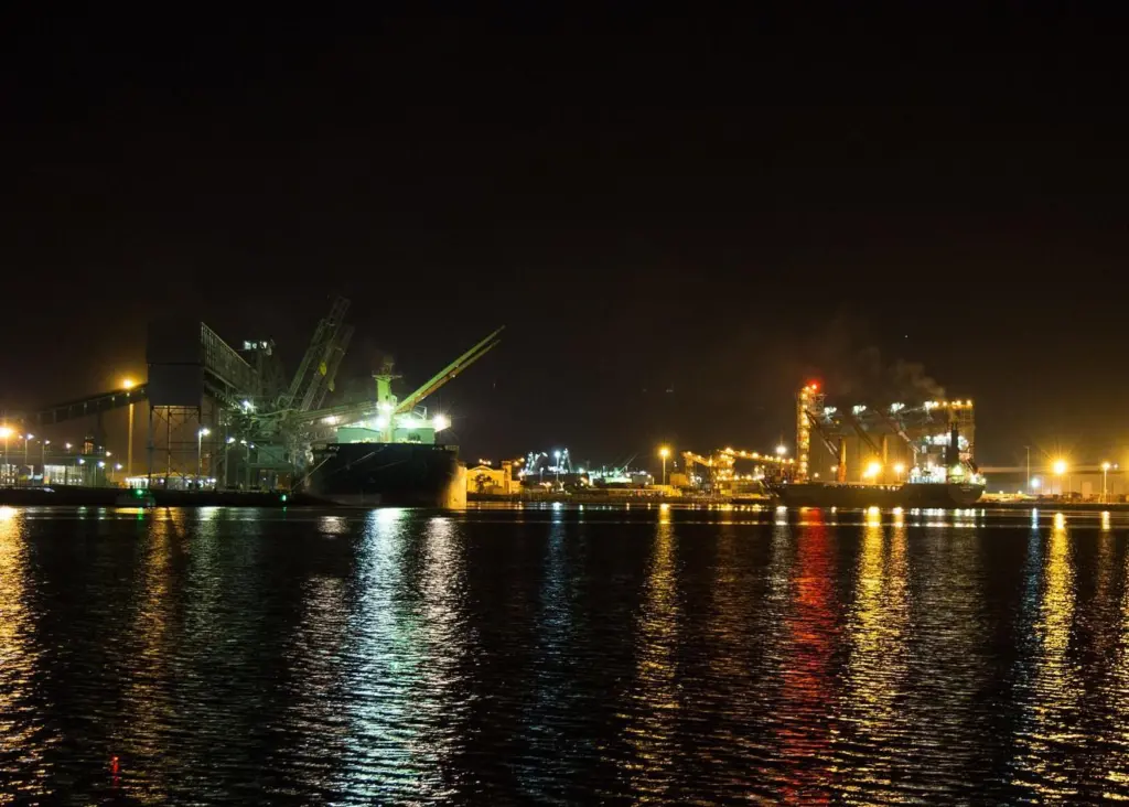The Port of Newcastle has responded to receiving unsolicited bids to develop a container terminal at the port Photo: Geoff Whalan/flickr/CC BY-NC-ND 2.0