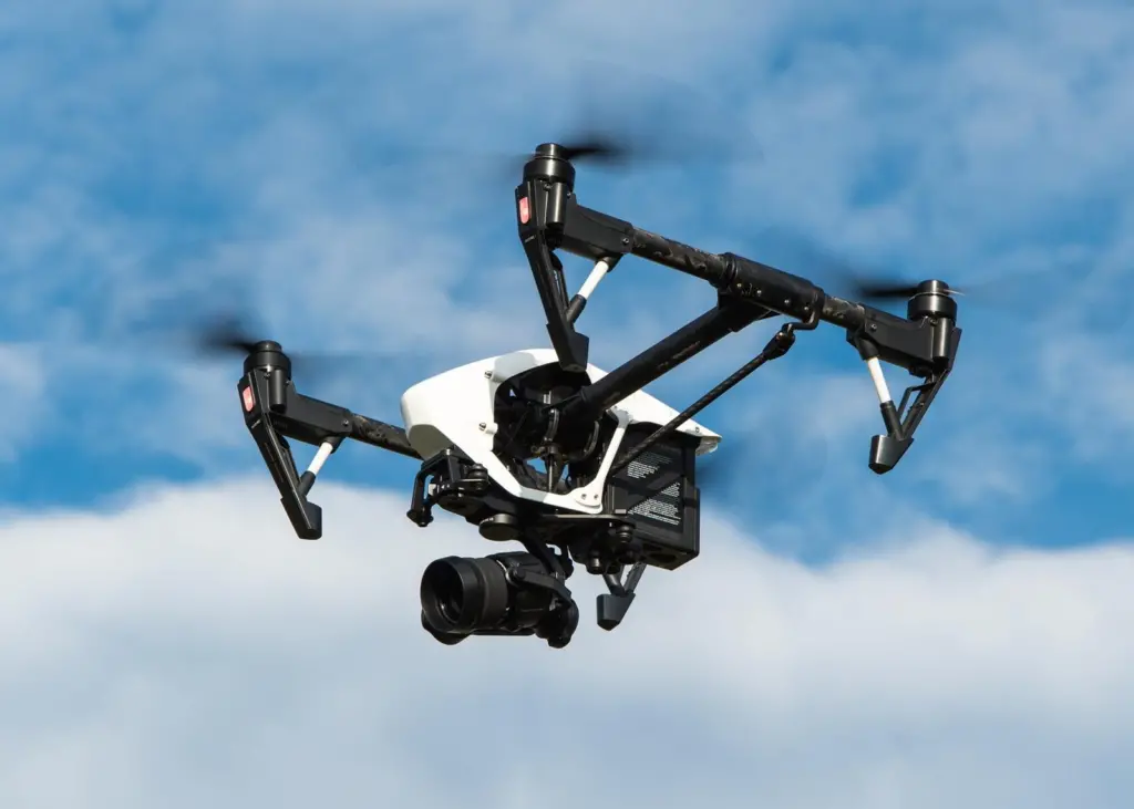 Security staff believe that monitoring activities with drones is safer and more effective Photo: Powie./Pixabay/CC0 Creative Commons