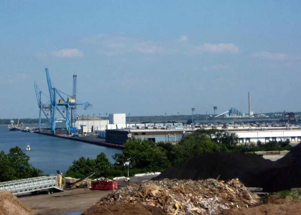 The new bill will quicken the efforts to deepen the shipping channel at the Port of Wilmington Photo: Diiscool/Wikipedia (CC0 1.0 Universal (CC0 1.0)