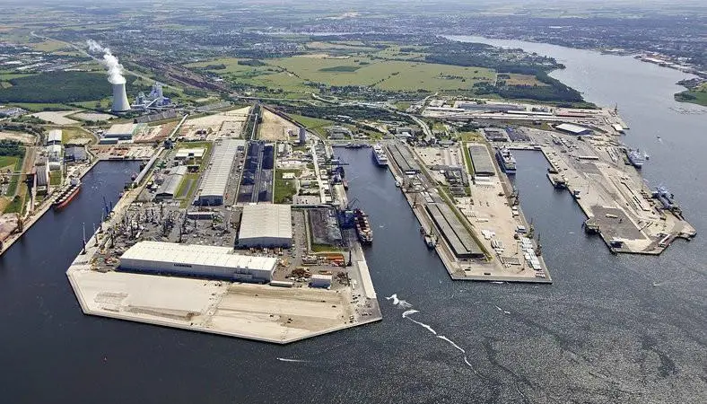 The joint venture will design, construct, finance, own and operate a mid-scale LNG transshipment terminal at Rostock Photo: Rostock Port