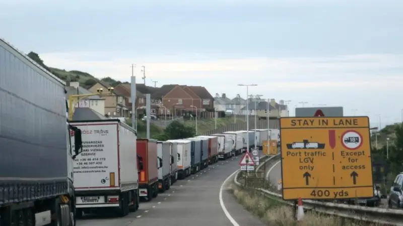 Lorry queue