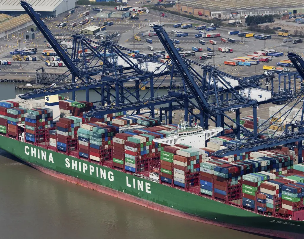 Where is the efficiency in abandoning large ships? Credit: John Fielding