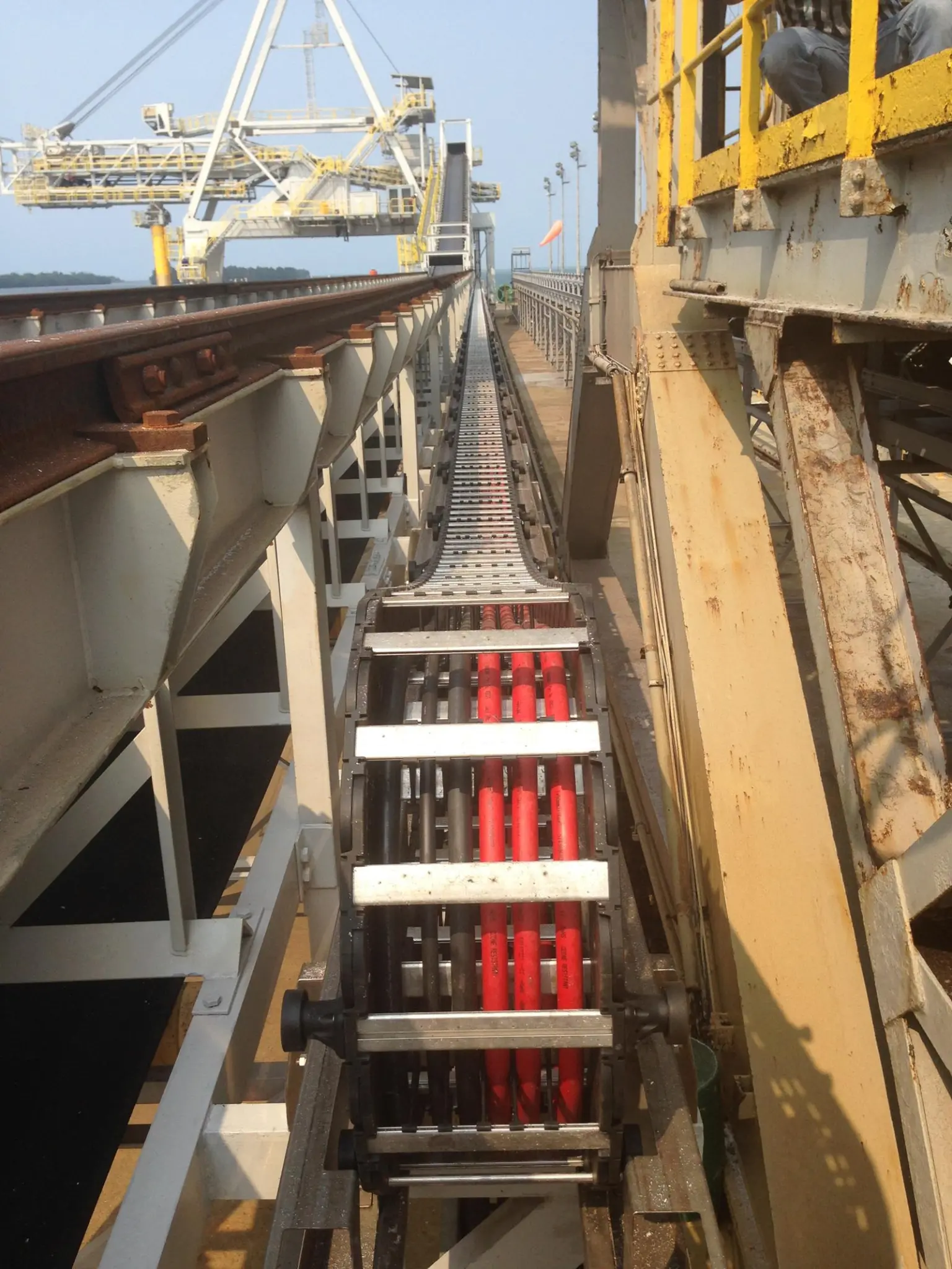 Image of a cable chain deployed.