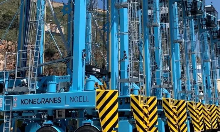 Konecranes Noell straddle carriers