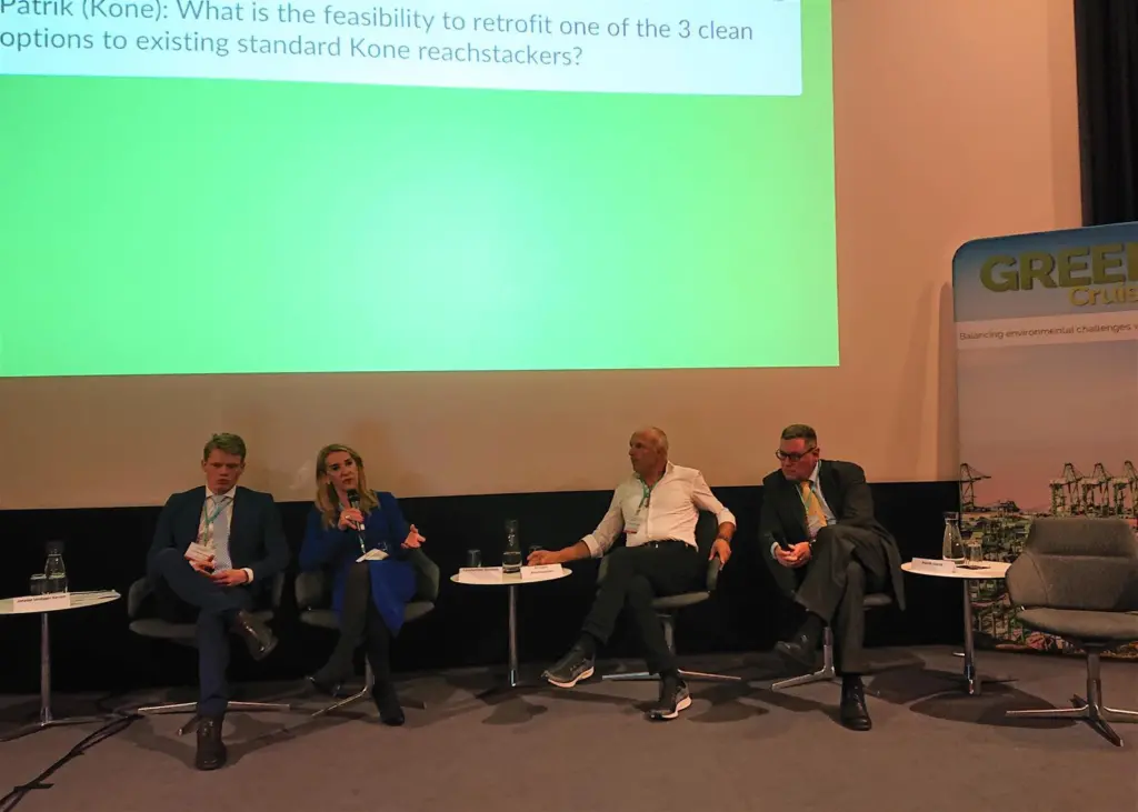 Small ports talk sustainability