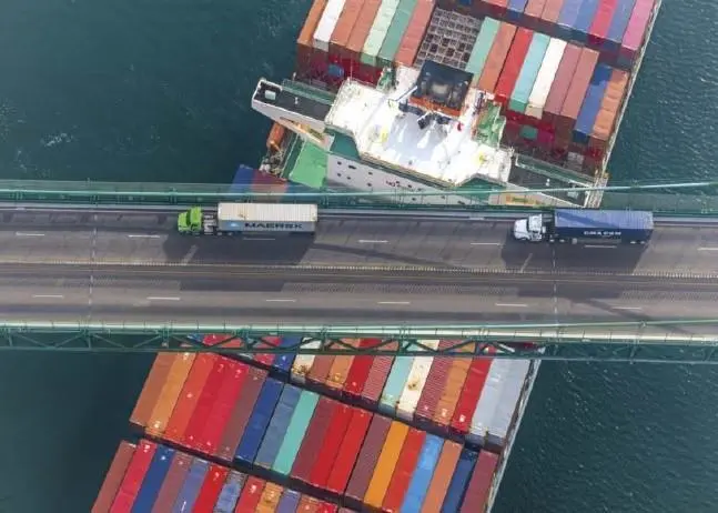 Mega ship