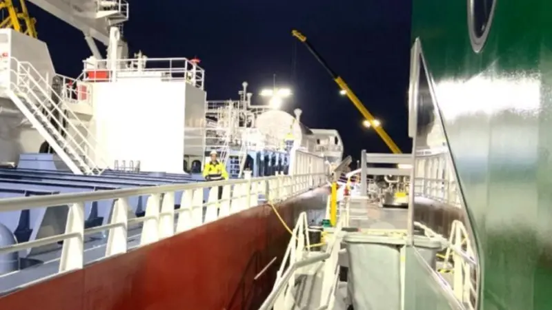 LNG delivery