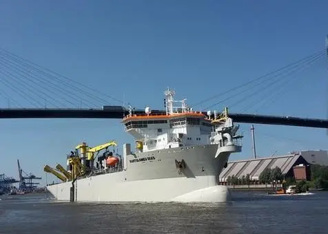River Elbe widening