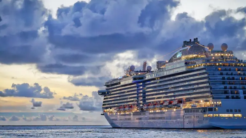 00_105826_Cruise