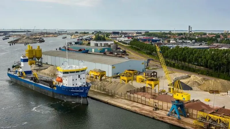 ‘Anchorage’ is equipped with a smart diesel-electric system Photo: Barkmeijer Shipyards