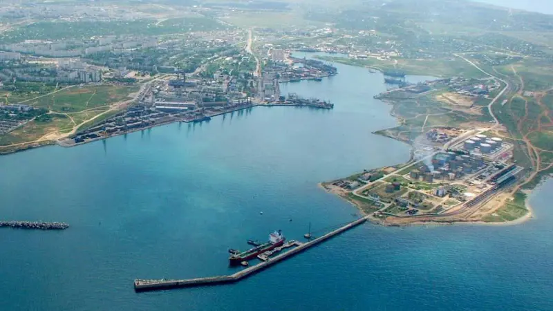 Bay of Bengal ports, such as Visag, require shallow draft LNG solutions Photo: Sureshiras/Wikipedia CC BY-SA 3.0