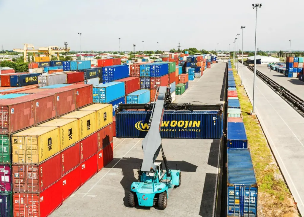 ULS rail terminal