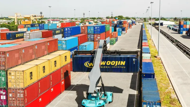 ULS rail terminal