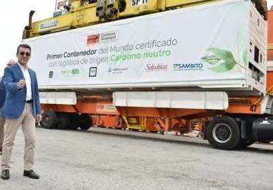 carbon neutral container