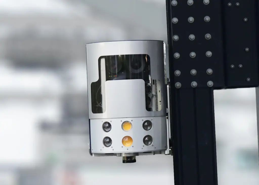 BoxCatcher crane OCR technology