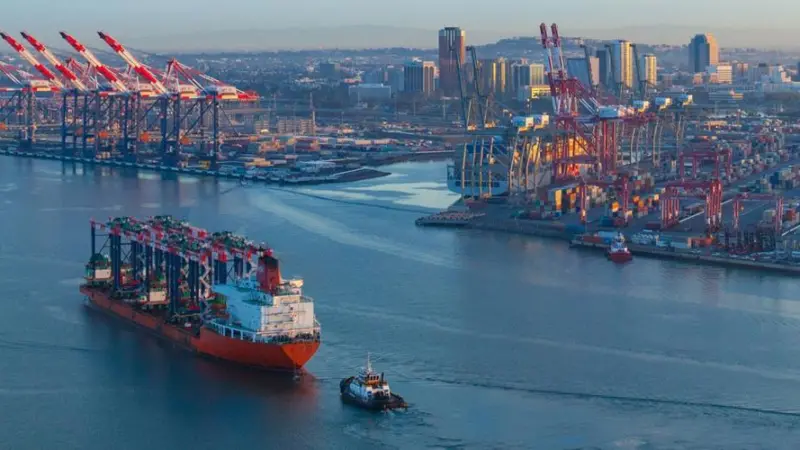 LBCT is the first fully-automated container terminal in the US and uses Navis TOS Photo: LBCT