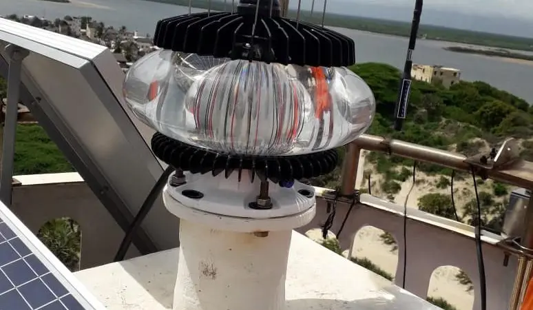 The Sealite lanterns are environmentally friendly and have low operating and maintenance costs Photo: Sealite