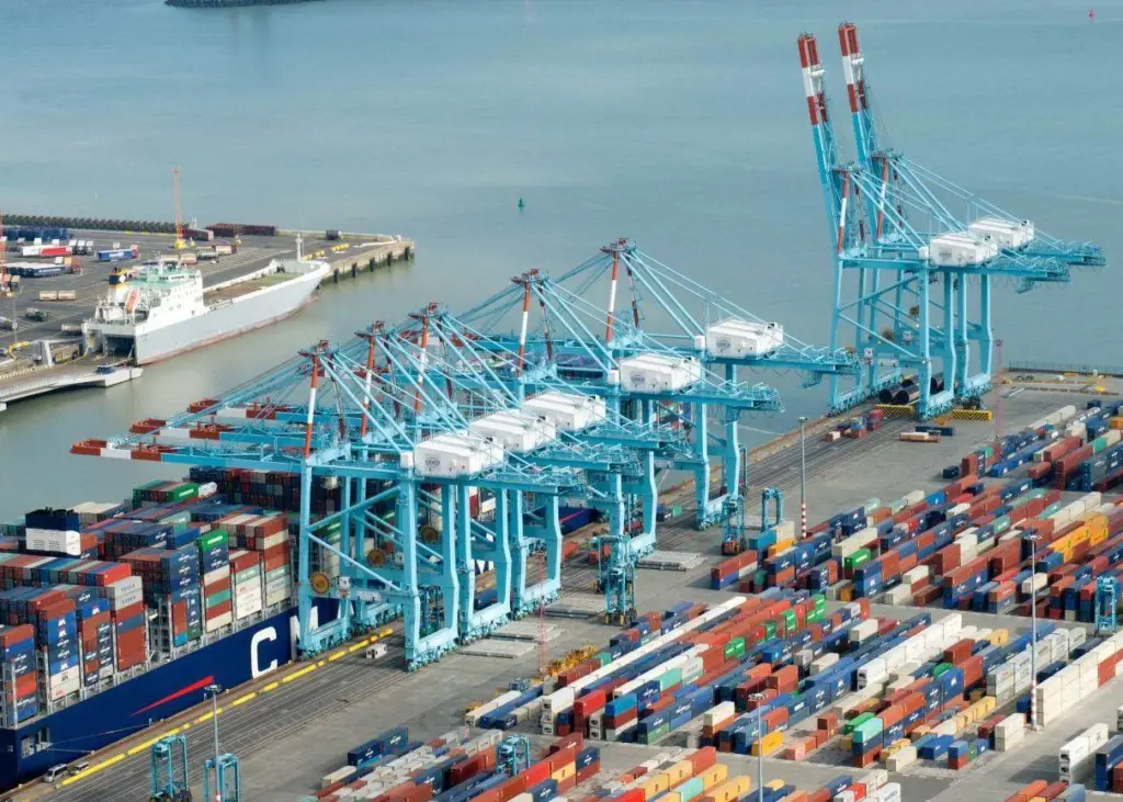 port merger