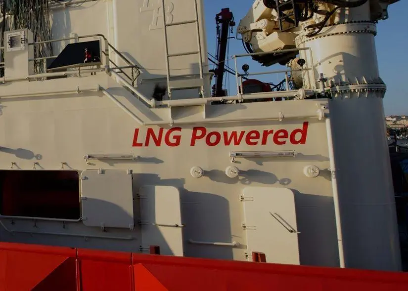 LNG tug
