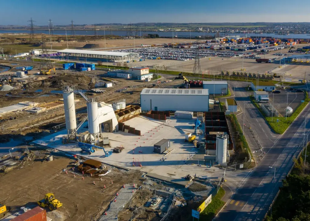 construction materials terminal