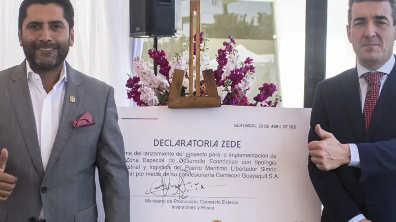 Iván Ontaneda (left) with José Antonio