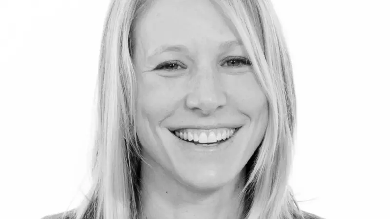 00_107208_CarolinePrice