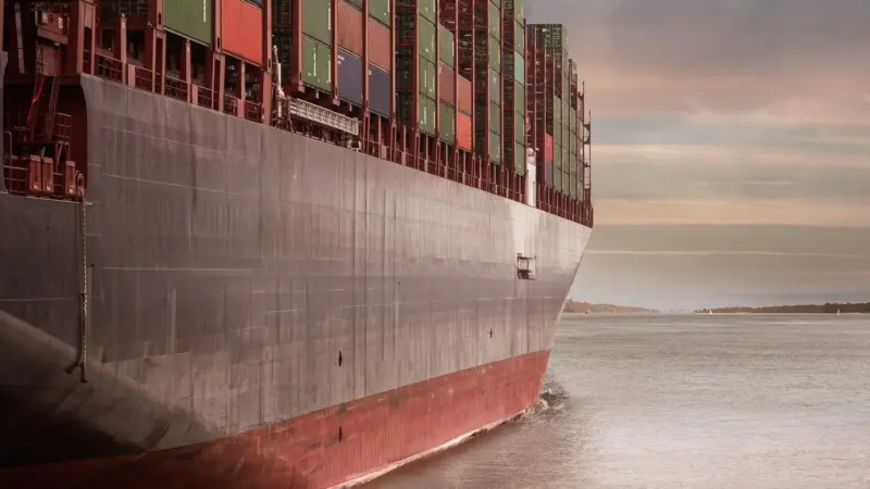 low-carbon shipping