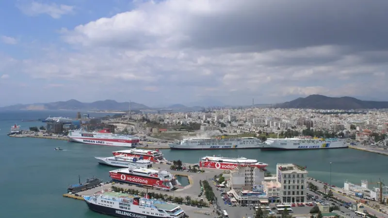 Piraeus is a key location on the trans-Mediterranean shipping route Photo: Wikimedia