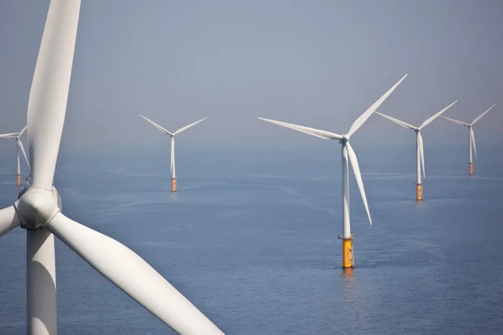 00_200808_thumbnail_Wind-Turbine-Tyne-Clean-Energy-Park