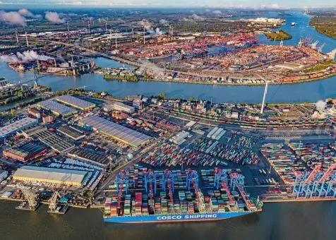 Container Terminal Tollerort