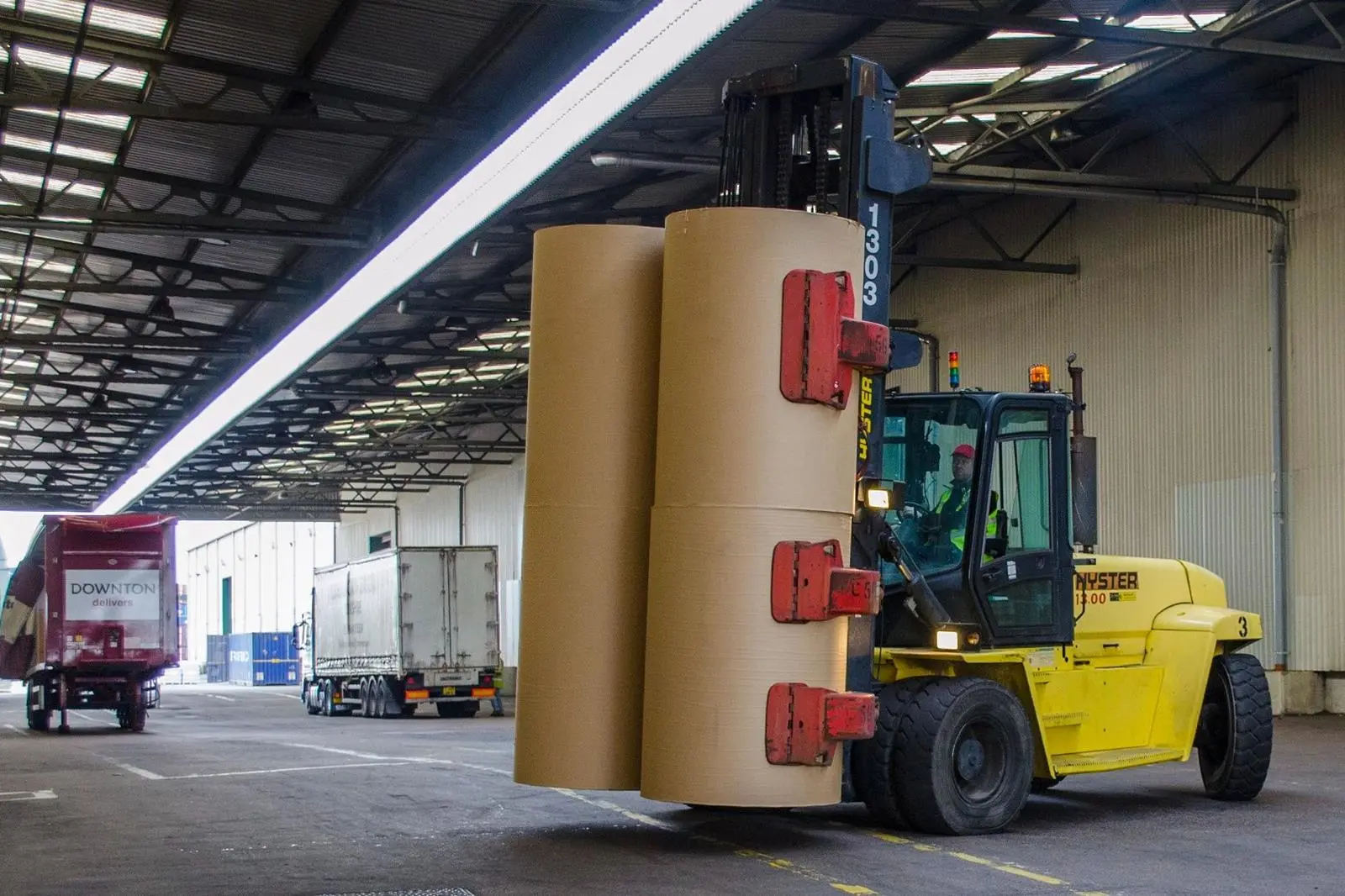 Hyster lifting operation