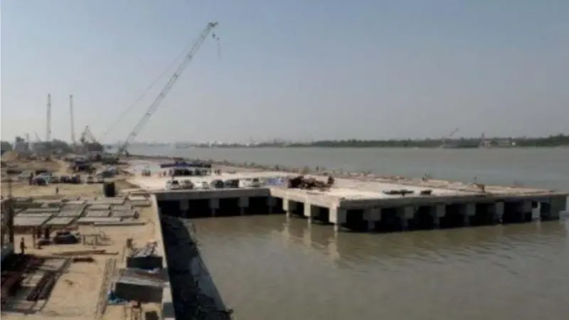 Patenga Container Terminal, nearing completion but operator issues