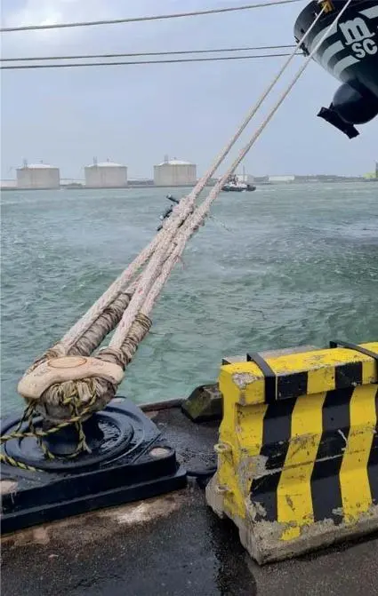 The Straatman Smart Bollard working during Storm Eunice which hit The Netherlands in March of this year