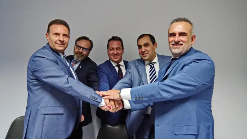 Photo of MoU signing