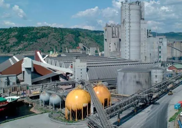 Yara wants to connect its ammonia to the end user – pictured the company’s ammonia plant at Porsgrunn, Norway
