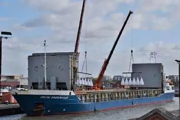 Limited utilisation of individual port facilities does not justify  the investment of public funds in onshore power supply argue  ESPO and FEPORT