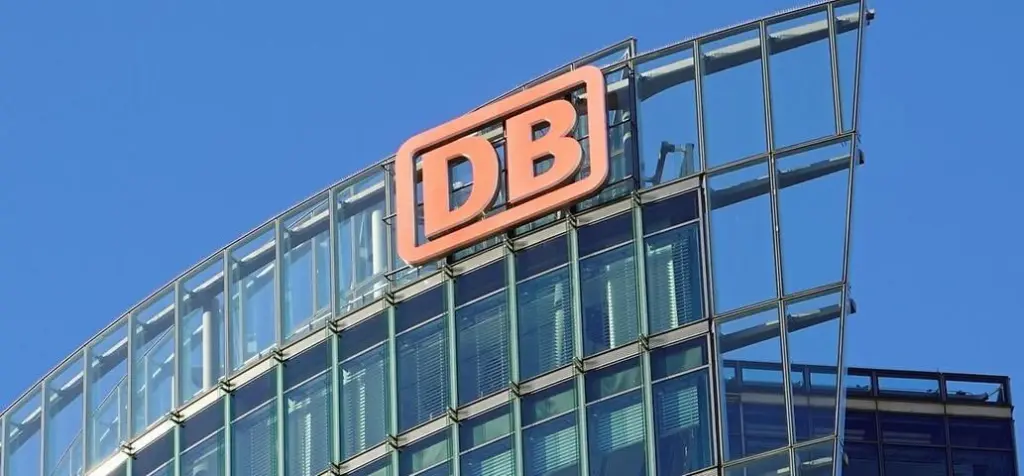 Bahntower-1