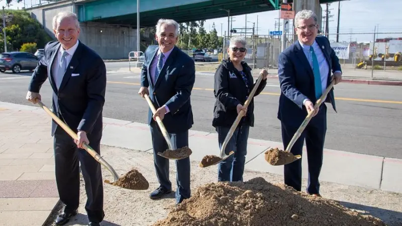 (l-r) Port of Los Angeles executive director Gene Seroka, Los Angeles Harbor Commissioner Anthony Pirozzi, Jr., Los Angeles Harbor Commissioner Lucia Moreno-Linares, and 15th District Los Angeles City Council member Tim McOsker