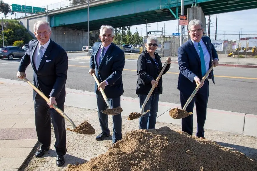 (l-r) Port of Los Angeles executive director Gene Seroka, Los Angeles Harbor Commissioner Anthony Pirozzi, Jr., Los Angeles Harbor Commissioner Lucia Moreno-Linares, and 15th District Los Angeles City Council member Tim McOsker