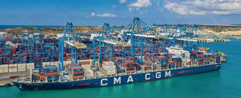 00_275248_p92_504830