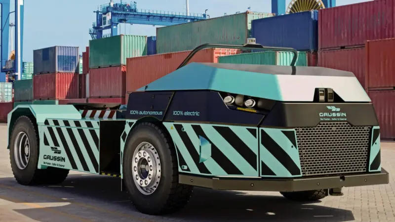 Gaussin's APM 75T autonomous terminal tractor