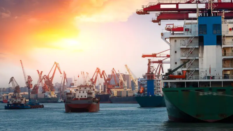 Ships and cranes
