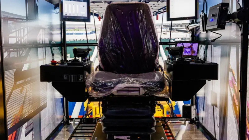 GlobalSim Full Mission Crane Simulator