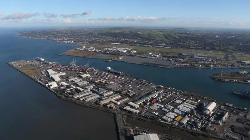 00_295300_portofbelfast_557458