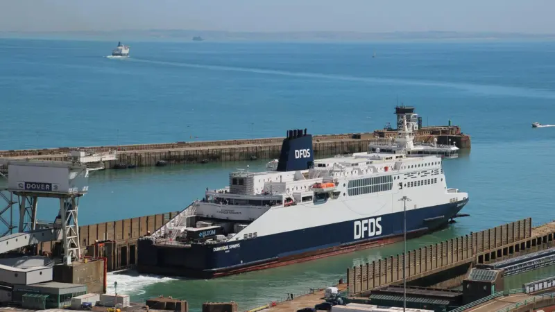 00_296856_dfds_dunkerque_seaways_dover_aug_20_005_165429