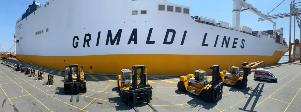 Grimaldi_GreatAntwerp_Forkliftcenter