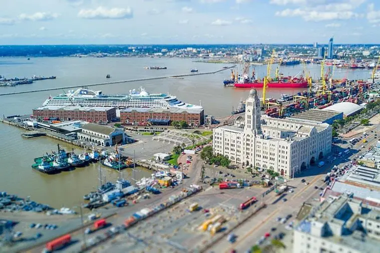 Port of Montevideo docks